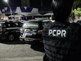 Polícia realiza operação contra quadrilha especializada no roubo de veículos em Curitiba e região