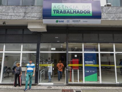 Curitiba recebe mutirão com 700 vagas de emprego
