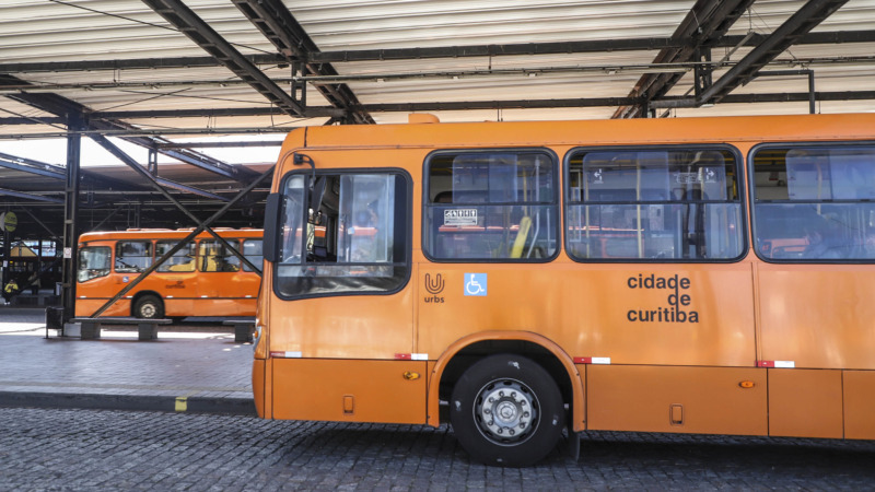 Curitiba reforça linha de ônibus para concurso da Caixa